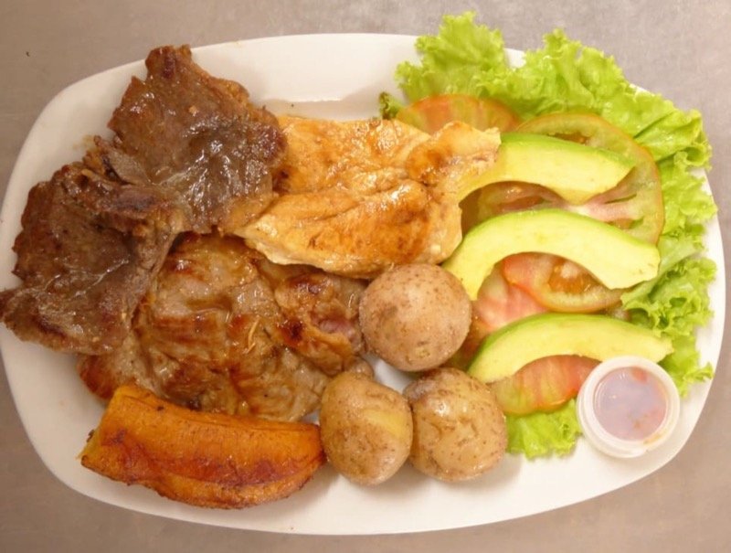 Pablos Restaurant — Especial 10